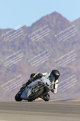 media/Oct-01-2023-SoCal Trackdays (Sun) [[4c570cc352]]/Turn 9 Set 2 (10am)/